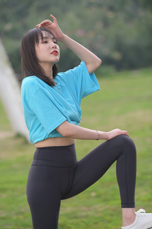 老b