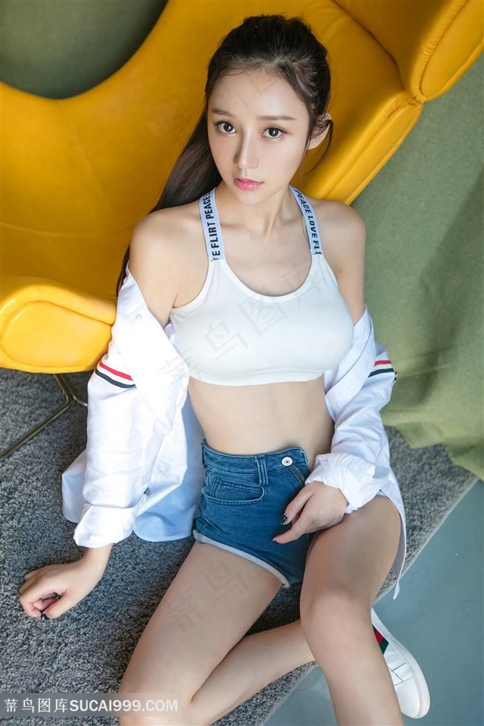 《丰满人妻》无删减版电影