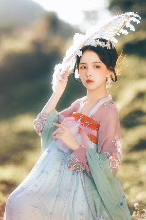 色综合久久网女同蕾丝边 相关