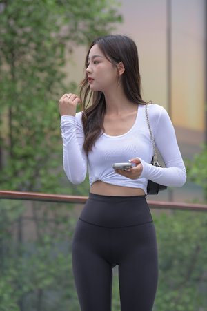 甜美姐姐动漫2集