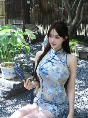 三级，毛茸茸