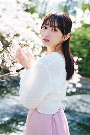 日韩全裸女人
