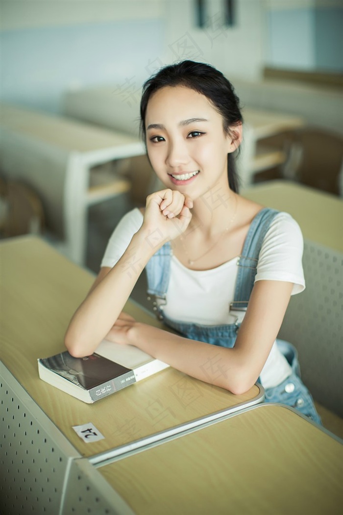 免费性感影片高清播放