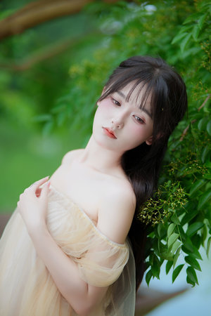 超乳Hitomi在线播放痴汉