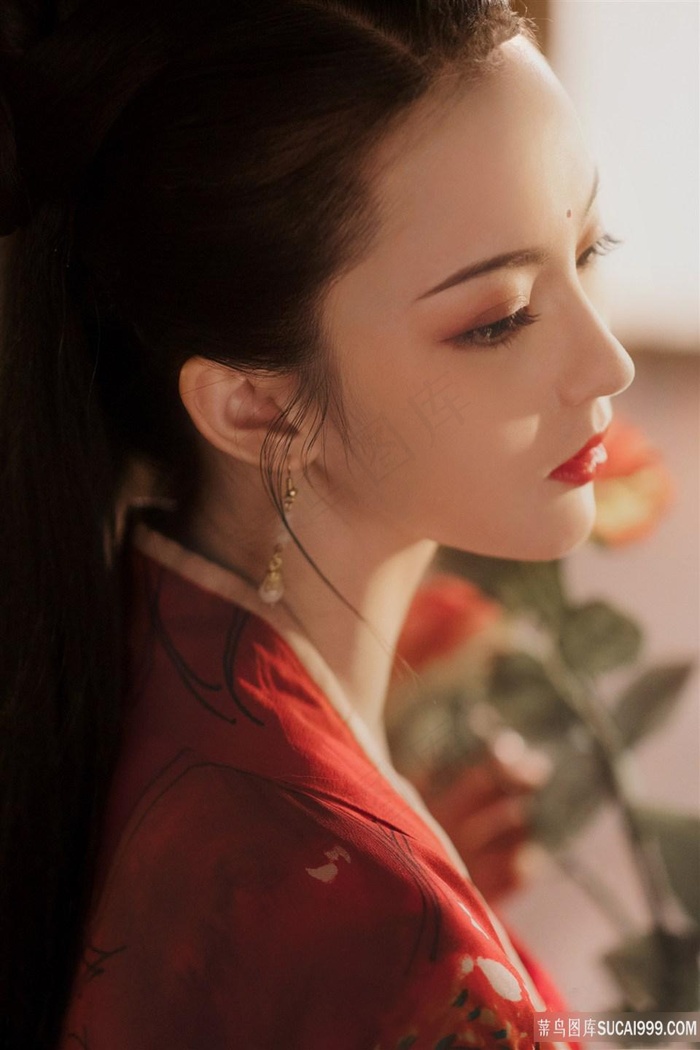 被老师打屁屁的故事