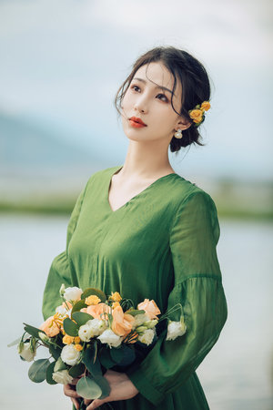 西西里的美丽传说女主角