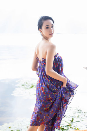 阿宾第一章房东太真人视频
