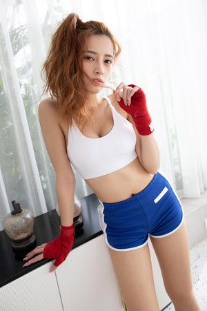 日本魅力女性短片