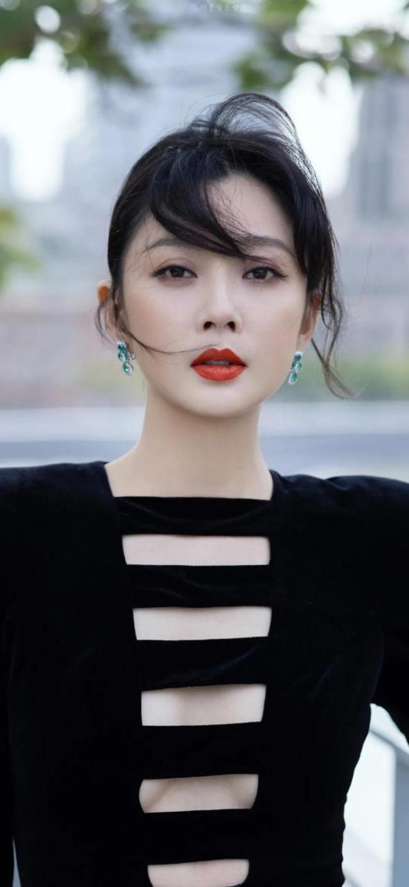 中国奶奶一级片