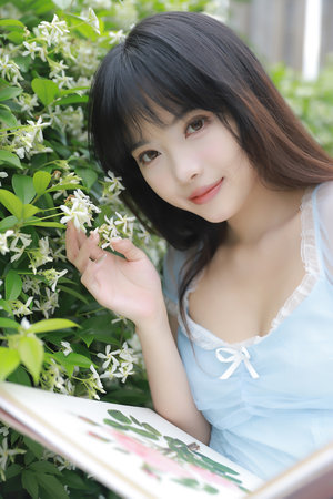 李佩露第三段录音视频 相关