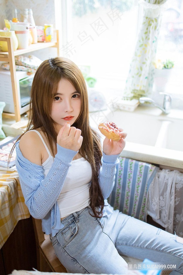 聚会上双飞金发美女-V88AV