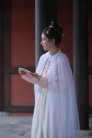 《暖居姐妹日常》动漫