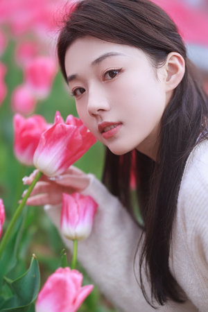 在线成人娱乐聚合站