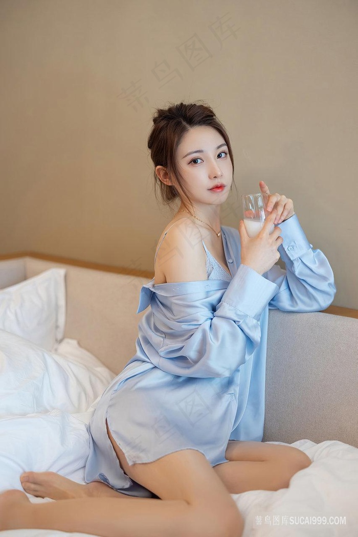 掀开奶罩边躁狠狠躁软学
